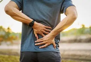 قهوه برای کمردرد؛ مضر یا مفید؟!
