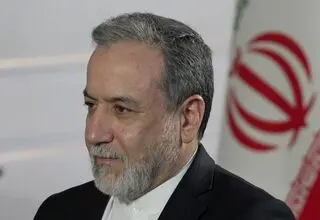 عراقچی: تماس‌ها با ویتکاف را متوقف کرده‌ایم