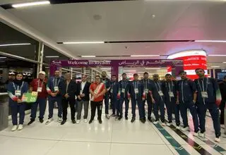 با استقبال کادر سرپرستی؛ تیم‌های ملی دوومیدانی، پارادوومیدانی، ‌شمشیربازی و بسکتبال وارد ریاض شدند 
