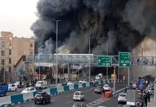 تصاویر آتش‌سوزی بازار جنت‌آباد، از نمای بالا /ببینید