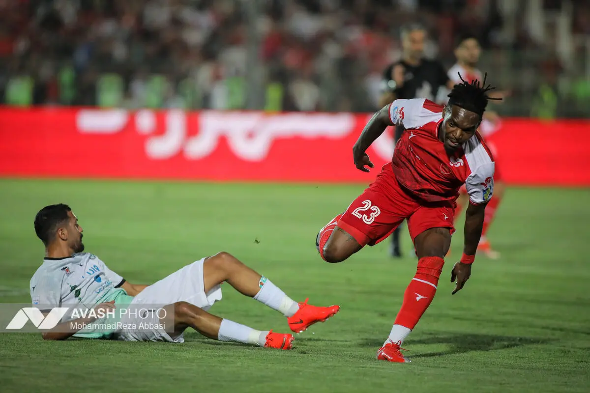 هفته ششم لیگ برتر فوتبال ایران؛ پرسپولیس - ذوب‌آهن