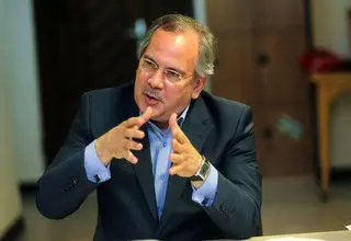 سریع‌القلم: در ایران حتی یک بار  کسی از من نپرسید، نظر تخصصی‌ات درباره آینده چیست؟