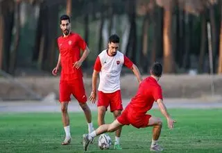 شکاری: هر سال از استقلال پیشنهاد داشتم و این شخص نگذاشت پرسپولیسی شوم