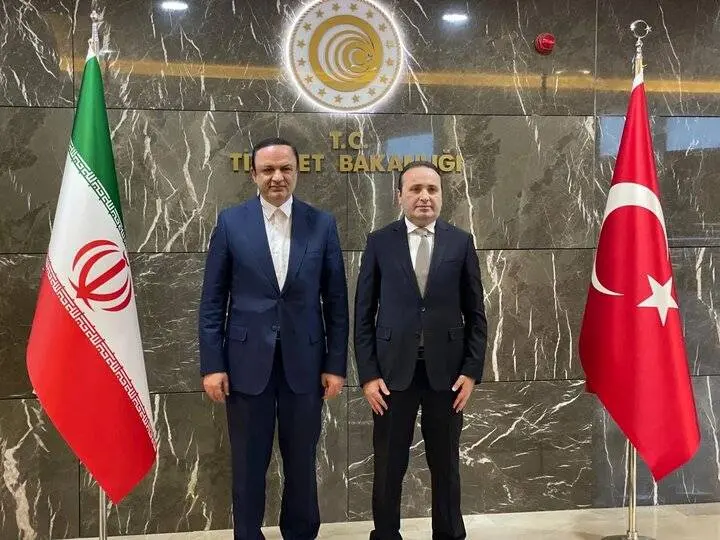 ایجاد منطقه آزاد مشترک ایران و ترکیه محقق می‌شود