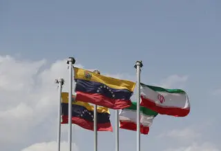وزارت خارجه ایران سالروز استقلال ونزوئلا را تبریک گفت 