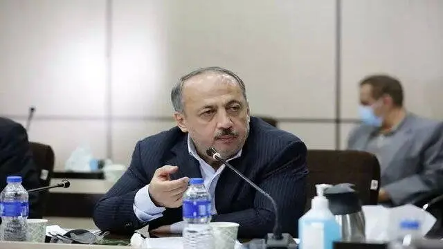 مشکل نقدینگی برای خرید اتوبوس نداریم اما خط تولیدها باید تقویت شوند