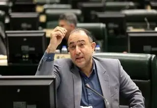 فاطمی: نگذاریم خودروسازان به مردم فشار وارد کنند