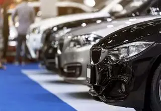 بورس کالا برای عرضه خودرو چراغ سبز نشان داد