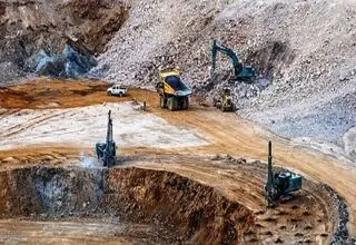 توقف فعالیت یک واحد معدنی به‌دلیل آلوده کردن رودخانه چالوس