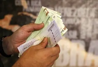 کمک ۵ میلیارد ریالی وزیر آموزش و پرورش به این مجتمع دانش‌آموزی