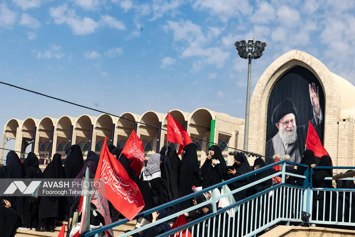 نخستین روز مراسم وداع با رهبر شهید انقلاب - ۳