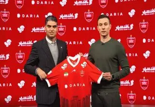 قرارداد ایگور سرگیف امضا شد