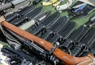 کشف محموله‌های سلاح، مهمات و هزاران چاقوی ضامن‌دار در مرزهای جنوبی