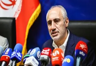 پرداخت مطالبات گندمکاران را تسریع می‌کنیم