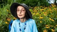 یک نویسنده آمریکایی «ایلان ماسک» را بی‌سواد خواند 