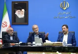 حضور رئیس‌جمهور در وزارت صمت برای بررسی آخرین وضعیت بخش‌های مختلف صنعتی و تولیدی کشور