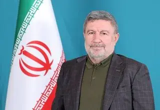 دوگانه‌سازی میان جنگ و مذاکره خیانت است
