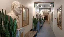 اغاز رسمی فعالیت‌های تئاتری در عمارت خانه تئاتر