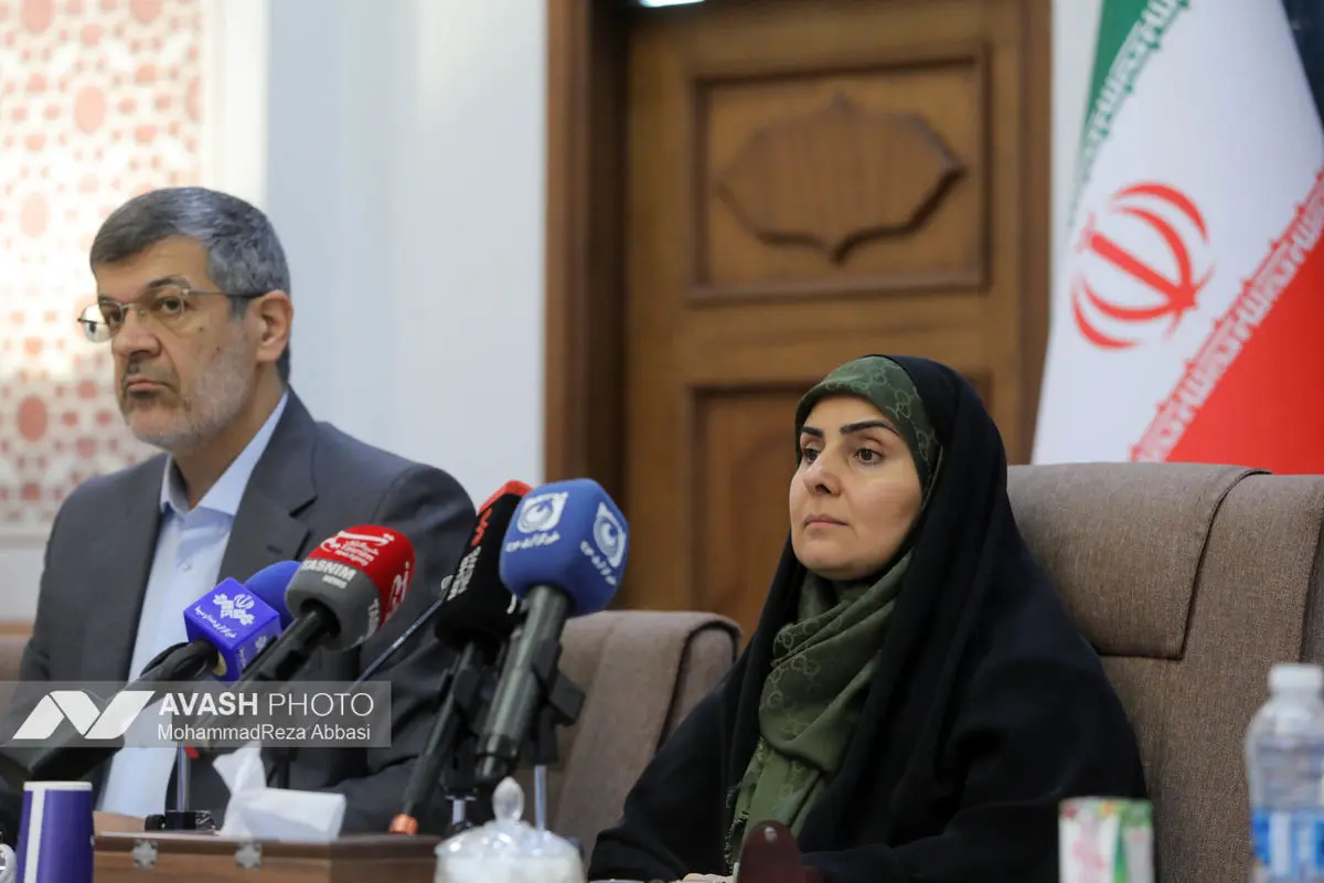 مراسم امضای قرارداد تامین ناوگان ریلی