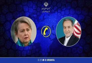 عراقچی با وزیر امور خارجه انگلیس گفتگو کرد
