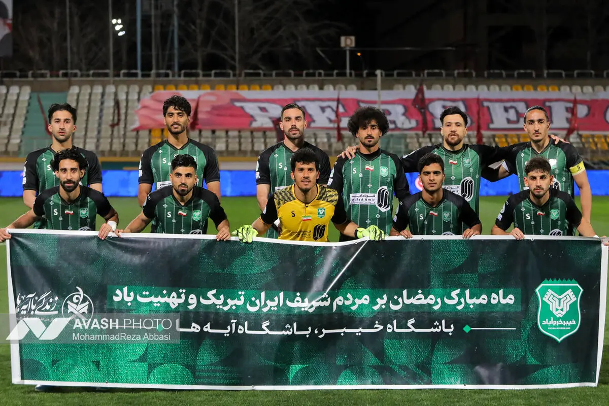 دیدار تیم های فوتبال  پرسپولیس تهران و خیبر خرم آباد