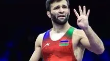 خداحافظی قهرمان ۴ دوره کشتی جهان پس از شکست مقابل پدیده ایرانی