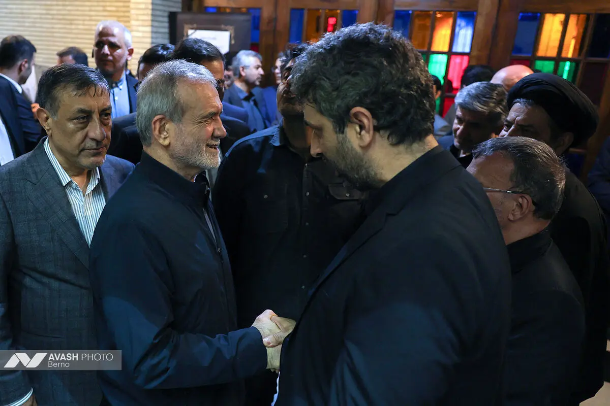مراسم ترحیم مادر «سید مهدی طباطبایی» معاون ارتباطات و اطلاع‌رسانی دفتر رئیس جمهور