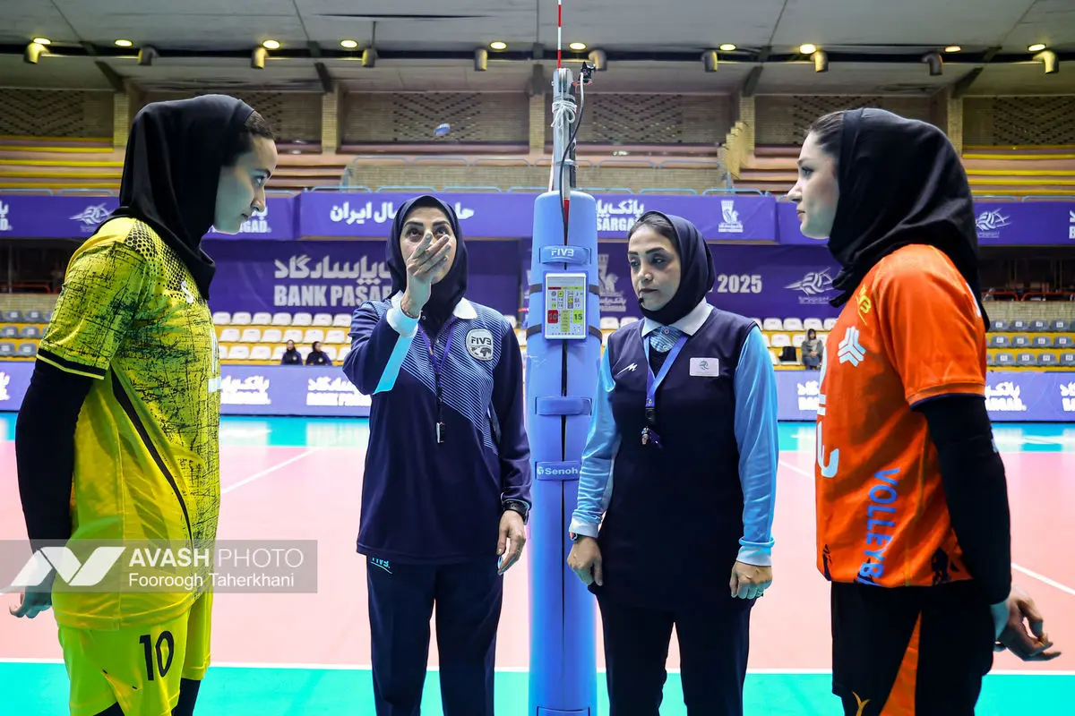 لیگ برتر والیبال زنان _ سایپا ۳ و نفت امیدیه صفر