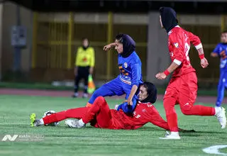 لیگ برتر فوتبال زنان- ایستا البرز و پرسپولیس