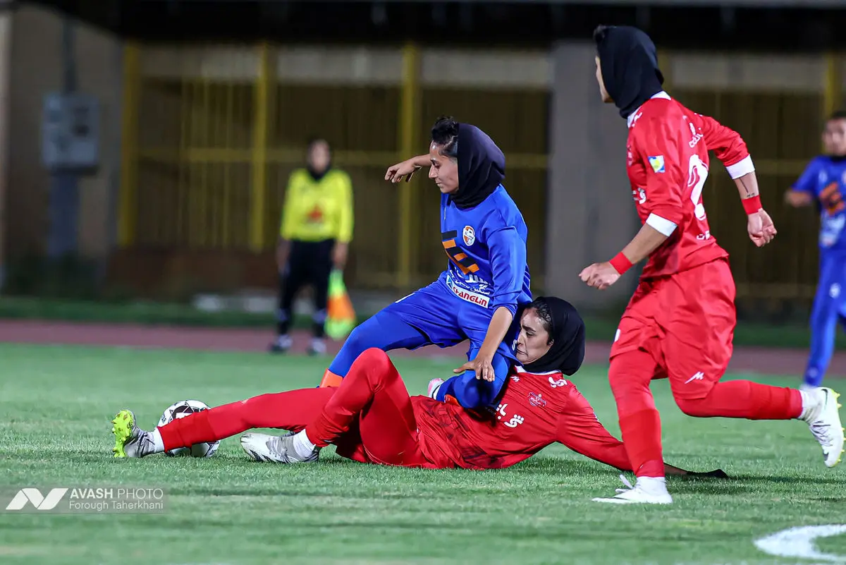 لیگ برتر فوتبال زنان- ایستا البرز و پرسپولیس
