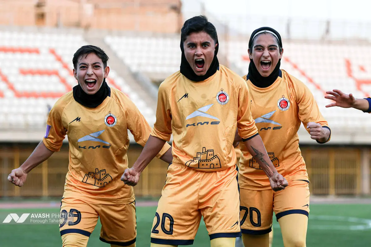 لیگ برتر فوتبال زنان  -ایستا البرز و خاتون بم
