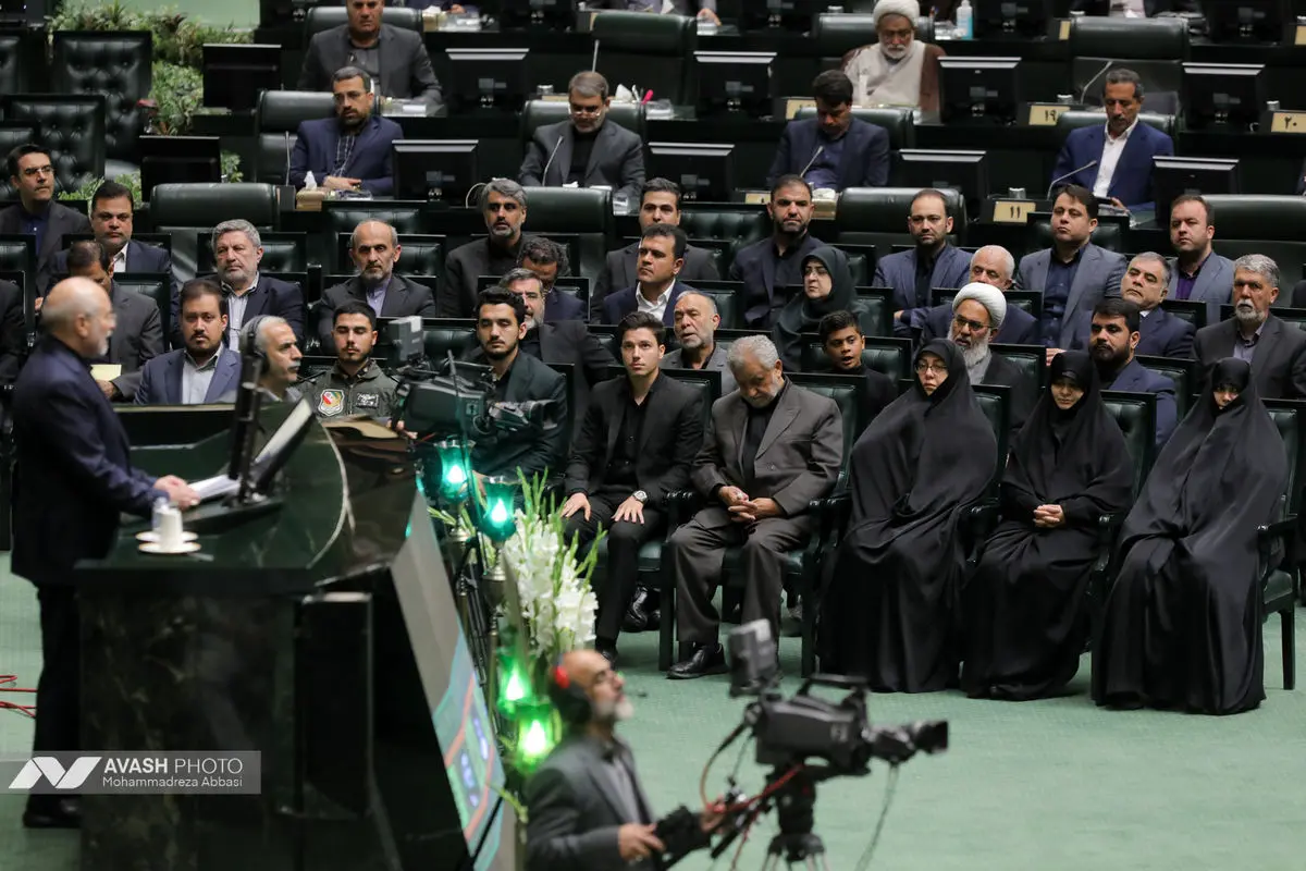 مراسم بزرگداشت شهدای خدمت در مجلس شورای اسلامی