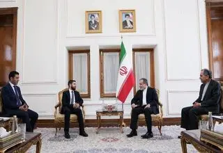 جزئیات دیدار عراقچی با مقام ارمنستانی منتشر شد