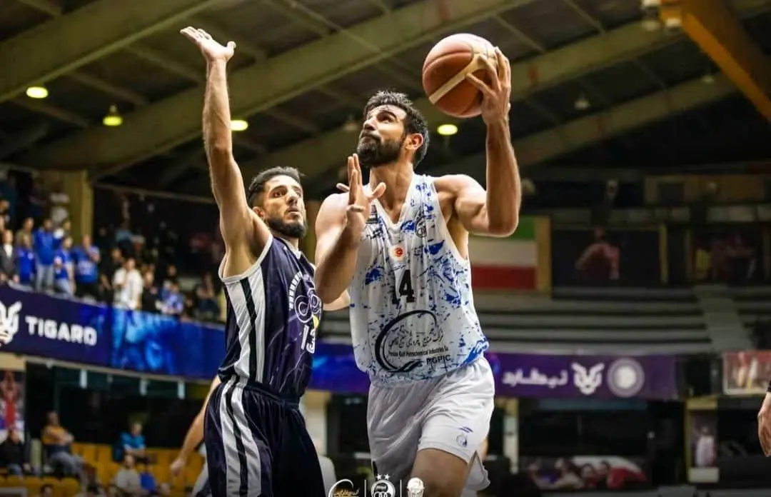 صدرنشینی آقایان بسکتبال استقلال بدون خارجی و بدون باخت