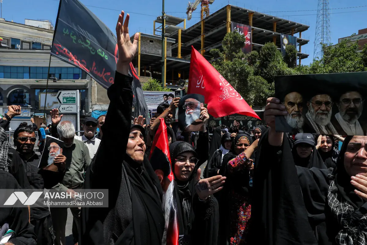 مراسم تشییع پیکر مطهر رهبر شهید انقلاب - مشهد
