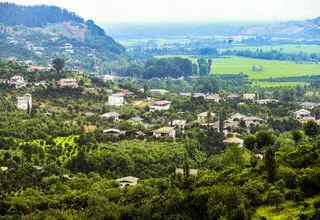 اینجا شهر نقی معمولی است