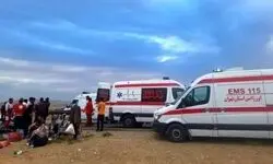 ۲۵ مصدوم در حادثه واژگونی مینی‌بوس دانش‌آموزان در بوشهر