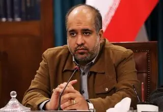 خضریان: آمریکا به دنبال ایجاد حاشیه برای بازی ایران و مصر است