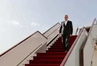 رئیس‌جمهور وارد ایروان پایتخت ارمنستان شد 