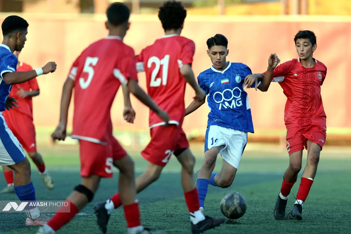 نونهالان استقلال و پرسپولیس