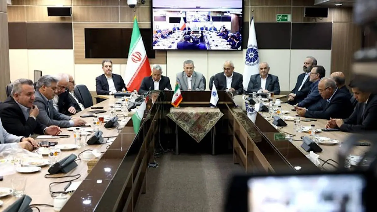 تهیه چندین دست‌نامه راهبردی در دوران جنگ 12 روزه توسط مرکز پژوهش‌های اتاق ایران