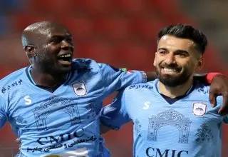 پیروزی شیرین چادرملو در رفسنجان