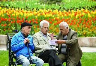 خبر خوش برای کارمندان و  بازنشستگان؛ فوق‌العاده خاص به حقوق‌ها افزوده می‌شود
