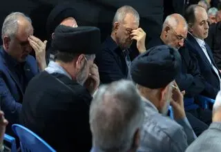 حضور پزشکیان در مراسم گرامیداشت شهید خطیب