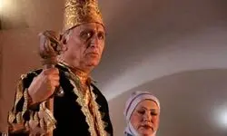 انتقاد احمد نجفی از برخی از هنرمندان؛ مگر می‌شود موشک به مدرسه بخورد و کسی حرفی نزند؟ 