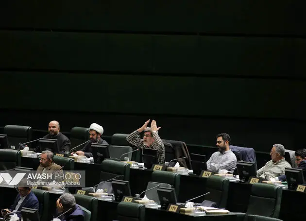 جلسه علنی مجلس پس از مراسم تشییع رهبر شهید برگزار می‌شود