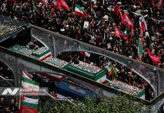آئین بزرگداشت رهبر شهید انقلاب و شهدای خانواده ایشان از طرف رهبر معظم انقلاب برگزار می‌شود