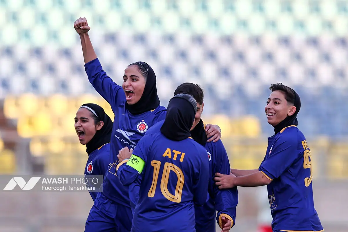 لیگ برتر فوتبال زنان - پرسپولیس و خاتون بم