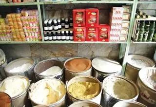 فروش دارو در عطاری‌ها تخلف است/ تشکیل پرونده برای متصدیان سوپرمارکت‌هایی که دارو می‌فروختند