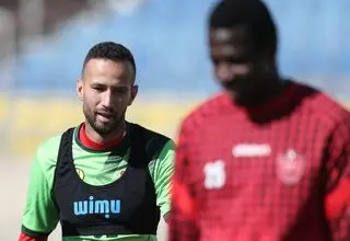 پرسپولیسی‌ها به دنبال  رفع محرومیت 